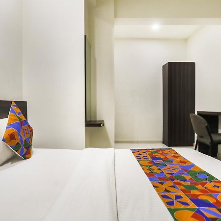 Fabhotel Sk 拉杰果德 外观 照片