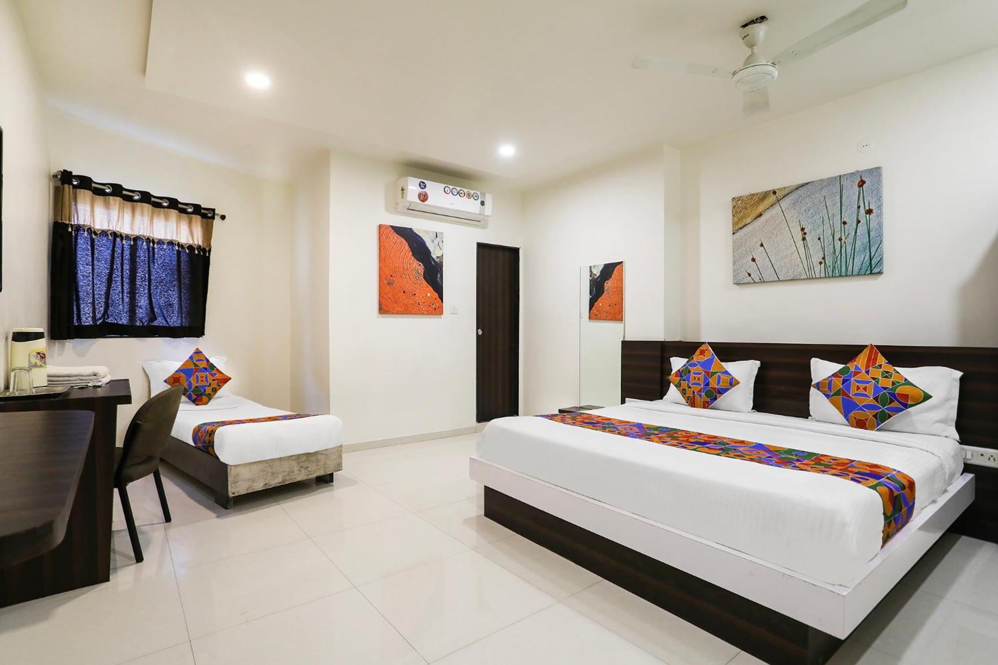 Fabhotel Sk 拉杰果德 外观 照片